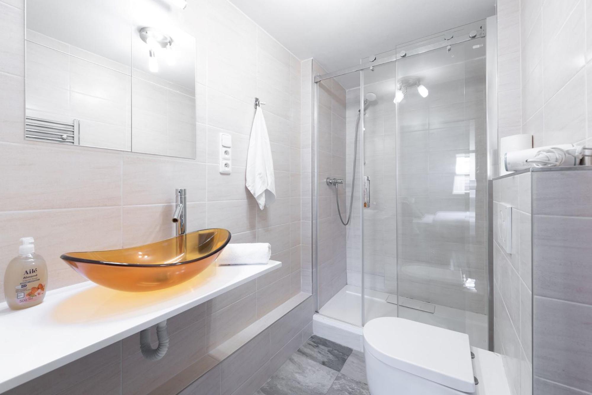Stylish 2-level Near The National Theatre * Prague